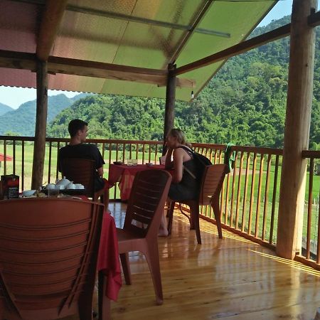 Tran Xuan Homestay Ba Be Village ภายนอก รูปภาพ