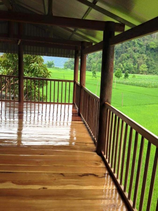 Tran Xuan Homestay Ba Be Village ภายนอก รูปภาพ