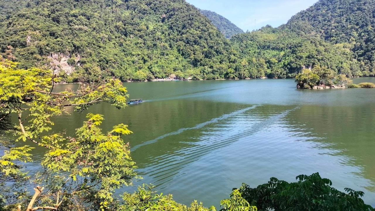 Tran Xuan Homestay Ba Be Village ภายนอก รูปภาพ