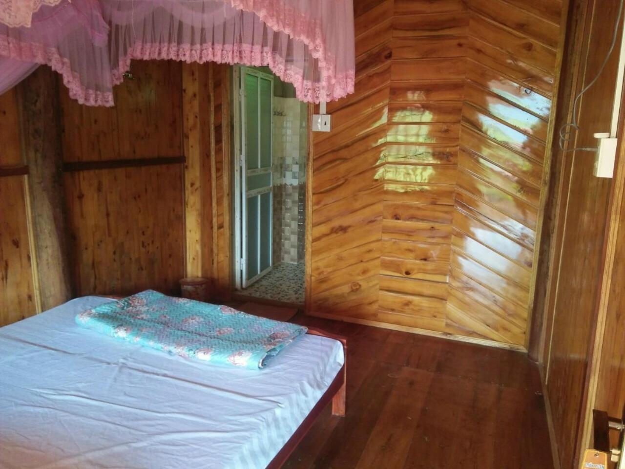 Tran Xuan Homestay Ba Be Village ห้อง รูปภาพ