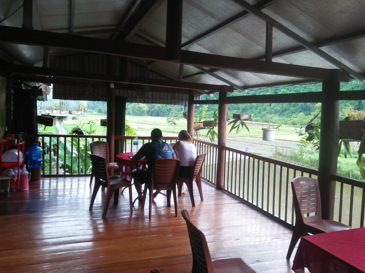 Tran Xuan Homestay Ba Be Village ภายนอก รูปภาพ