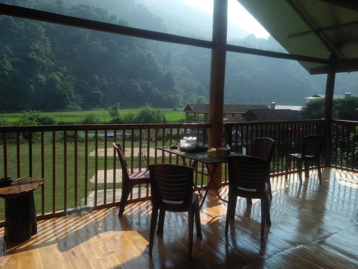 Tran Xuan Homestay Ba Be Village ภายนอก รูปภาพ
